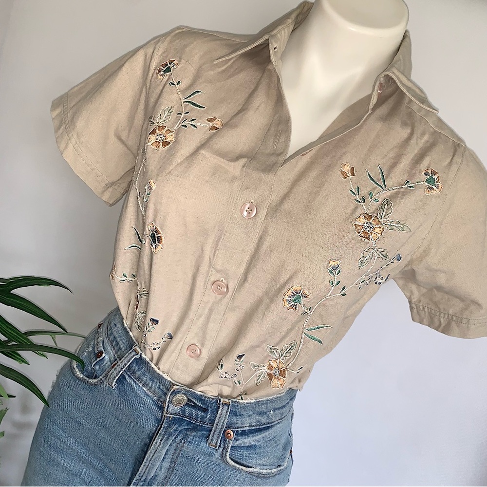 Vintage Beige Embroidered Button-Up Blouse